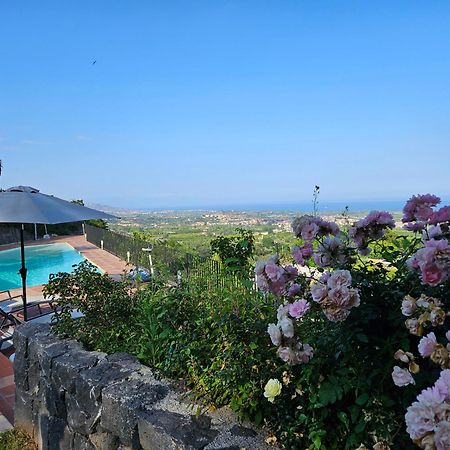 Open Land Holiday House Villa Fiumefreddo di Sicilia Buitenkant foto